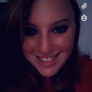 Meet your Posher, Lacey